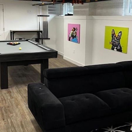 Trendy Loft Escape With Pool Table Bring Your Pets Apartment Columbus Exterior photo